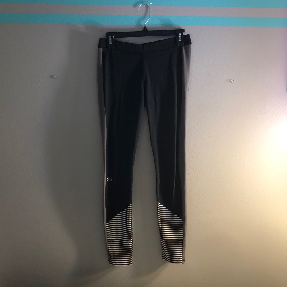 Under Armour stripped leggings